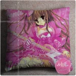 K On Yui Hirasawa Throw Pillow Style B